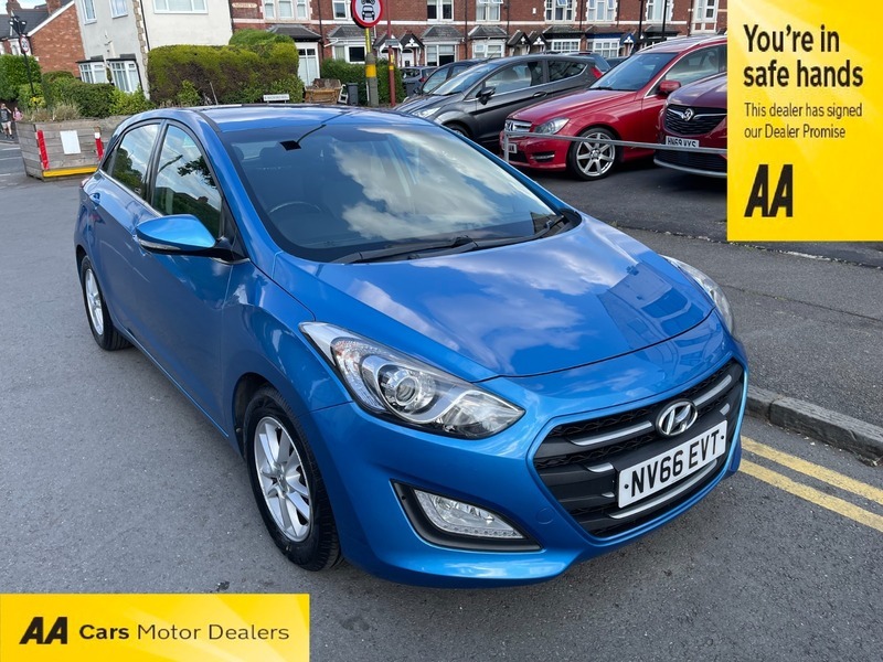 Hyundai I30 Crdi Se Nav Blue NV66EVT Blue