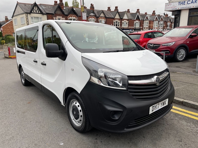 Vauxhall Vivaro L2h1 2900 Combi Cdti DY17YWK White #4