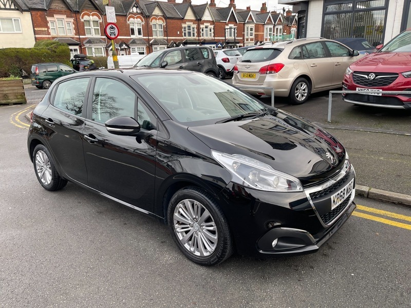 Peugeot 208 S S Signature KR68WBG Black #6
