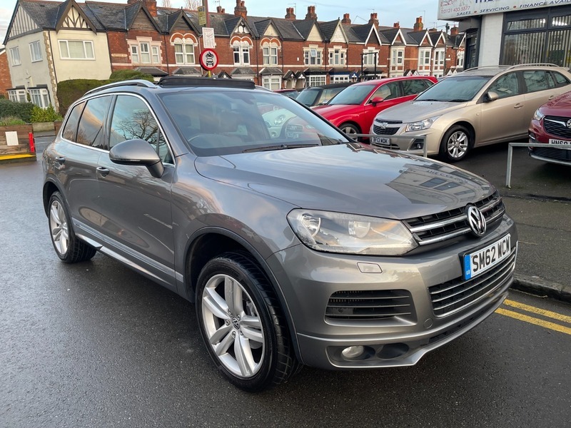 Volkswagen Touareg V6 Altitude Tdi Bluemotion SM62WCW Grey #4
