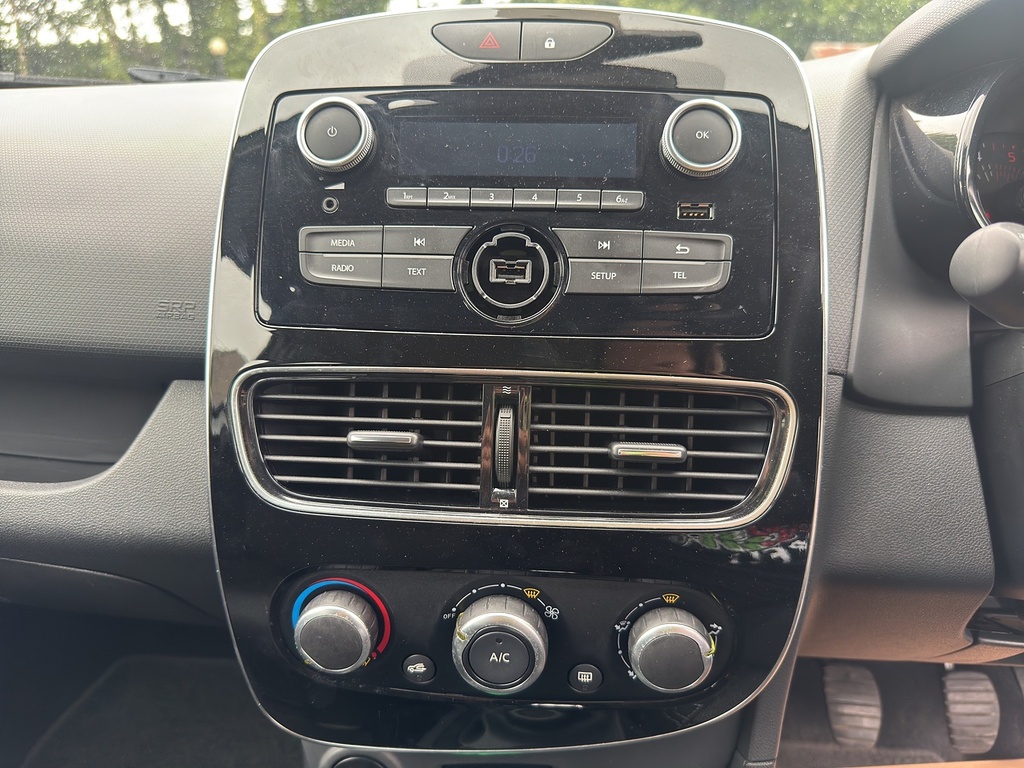 Renault Clio 1.0 Tce 90 Techno Grey #15