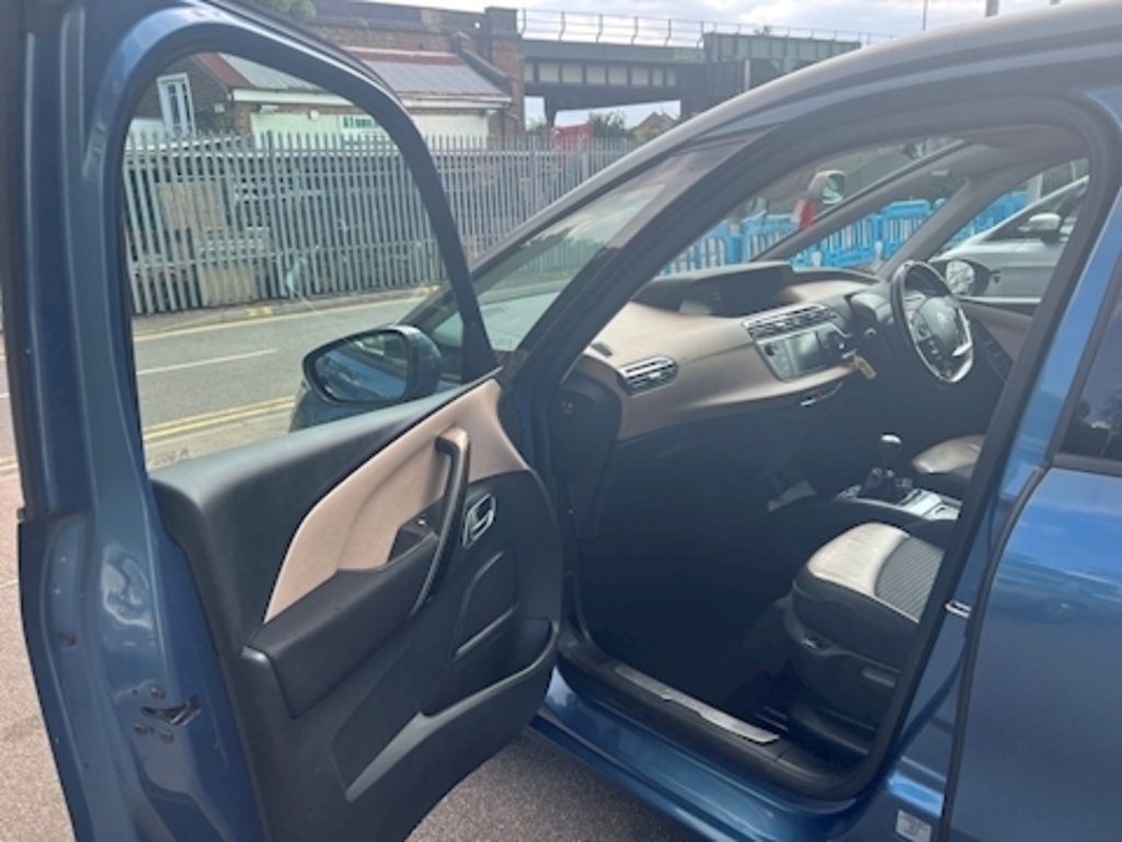 Citroen Grand C4 SpaceTourer E-hdi Airdream Exclusive BG14ZFN Blue #6