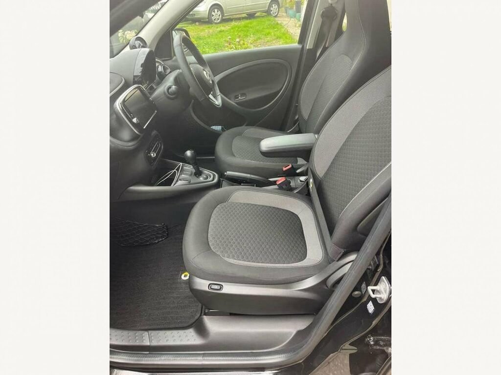 Smart Forfour Hatchback 17.6Kwh Premium 22Kw Charger Black #6