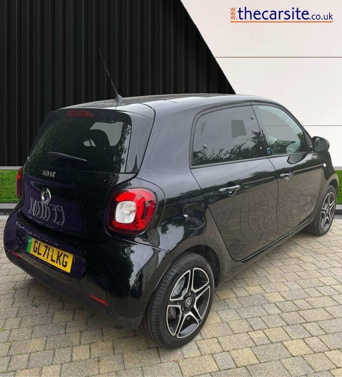 Smart Forfour Hatchback 17.6Kwh Premium 22Kw Charger Black #4