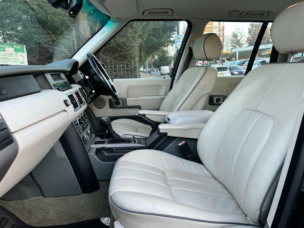 Land Rover Range Rover 3.0 Td6 Vogue Station Wagon 4Wd Silver #39
