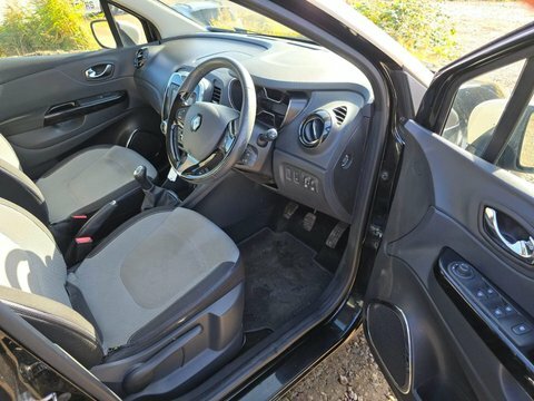 Renault Captur 1.5 Dci Energy AU65WFS Black #6