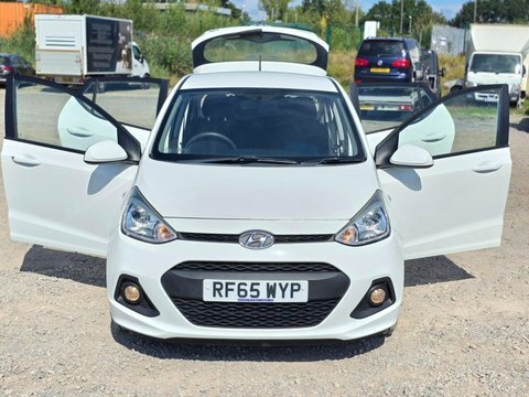 Hyundai I10 1.2 Se White #6