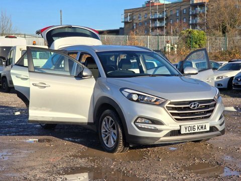 Hyundai Tucson 1.7 Crdi Blue YO16KMA Silver #6