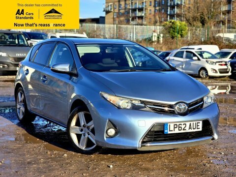 Toyota Auris 1.6 V-matic Sport Blue