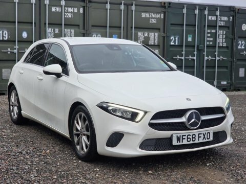 Mercedes-Benz A Class 1.5 A180d Sport WF68FXO White #5