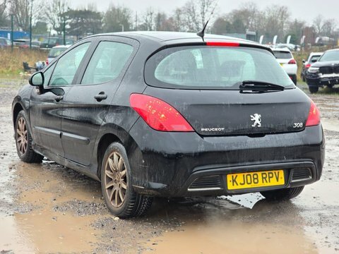 Peugeot 308 1.6 Thp Se Black #4