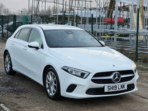 Mercedes-Benz A Class 1.5 A180d Sport SH19LNK White #6