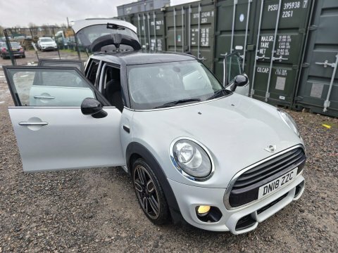 Mini Hatch 1.5 Cooper Hatchback DN18ZZC Silver #5