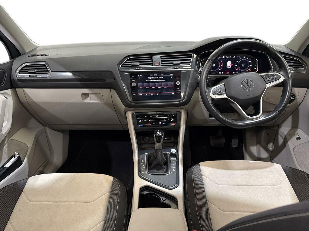 Volkswagen Tiguan 2.0 Tdi Bluemotion Tech Match Black #10