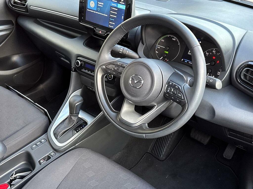 Mazda 2 1.5I Hybrid Exclusive Line Cvt CV25PWY Red #3