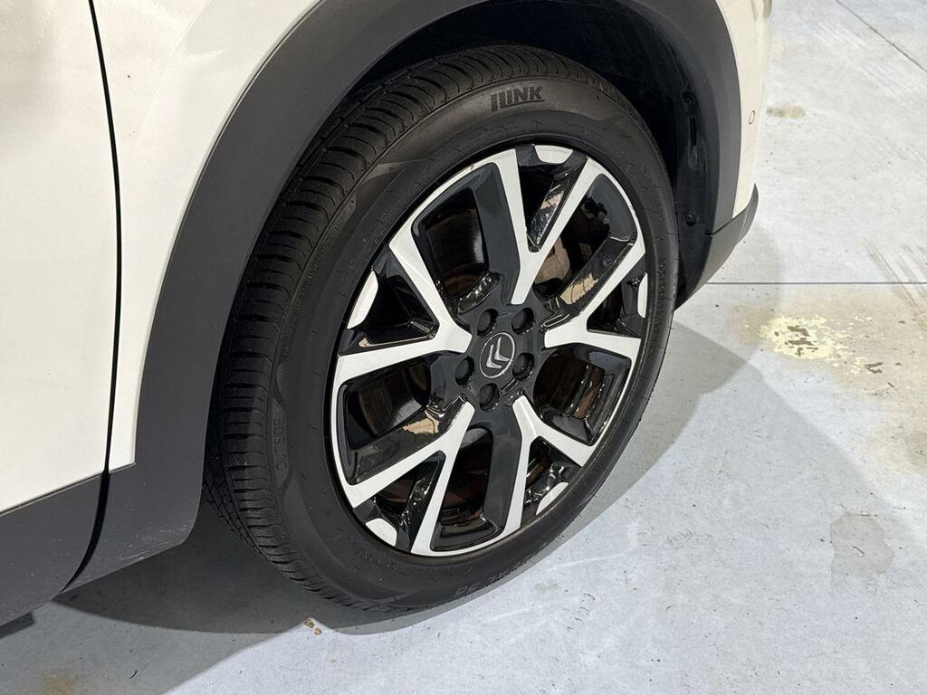 Citroen C5 Aircross 1.6 Plug-in Hybrid 225 Shine Plus E-eat8 WR22OTH White #4