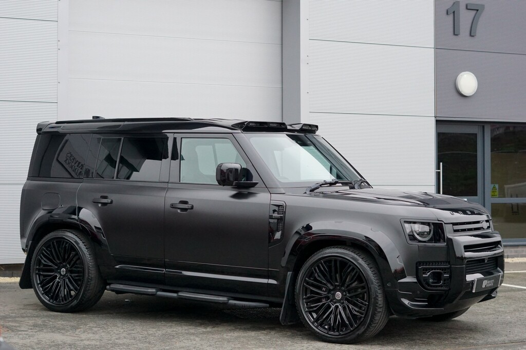 Land Rover Defender 110 3.0 D300 Mhev Hse TU70NAT Black #4