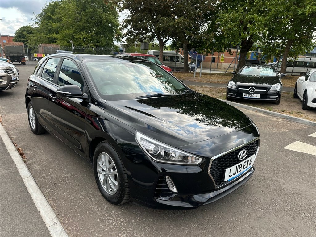 Hyundai I30 Crdi Special Edition LJ18EXA Black #4