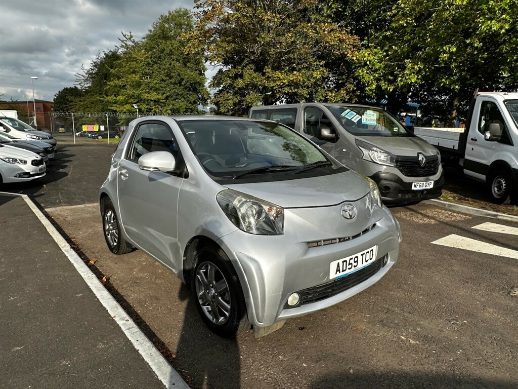 Toyota IQ Vvt-i Iq2 Silver #4
