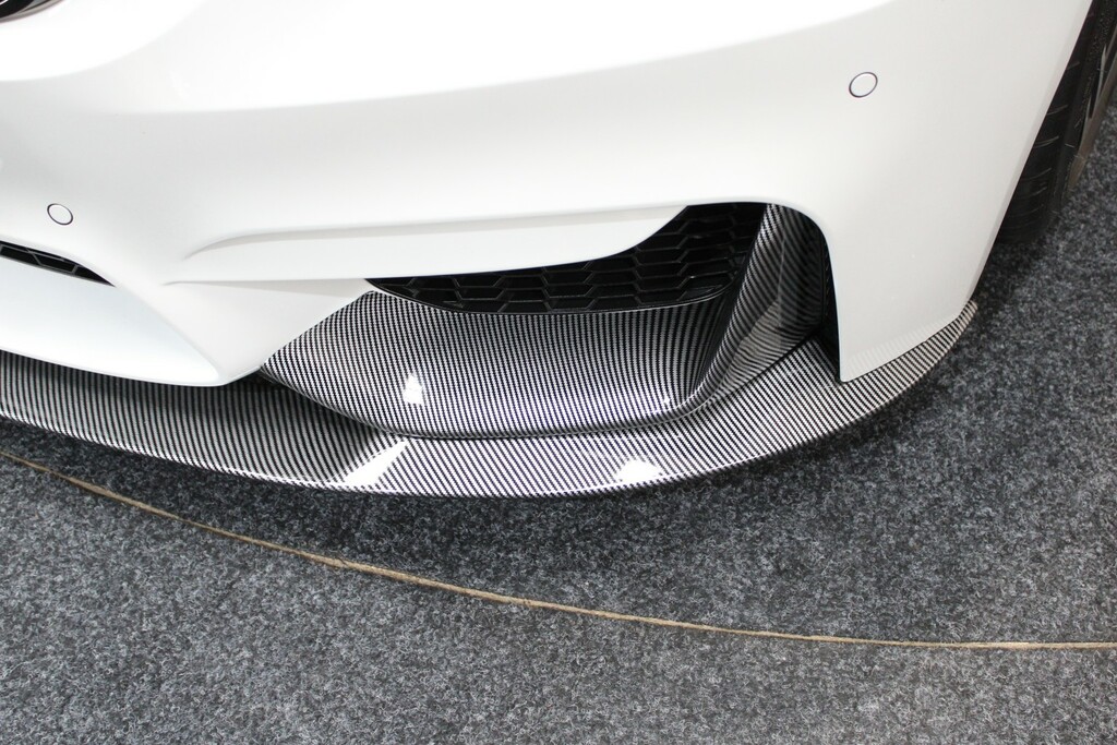 BMW M4 Coupe 3.0 M4 Coupe YF69TVX White #4