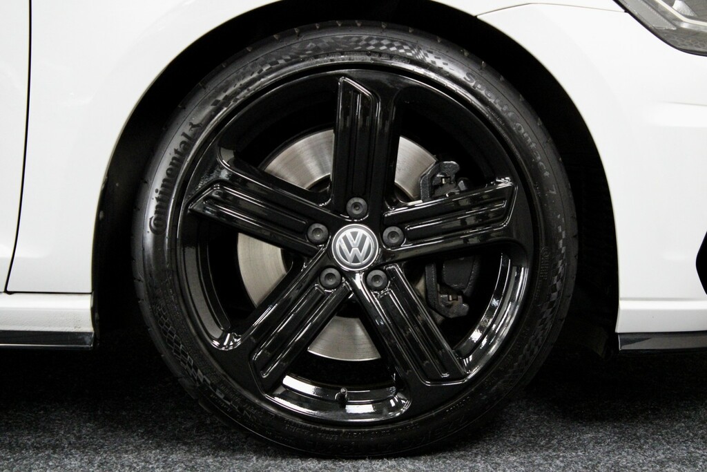 Volkswagen Golf Estate 2.0 Tsi R VK70SXR White #4