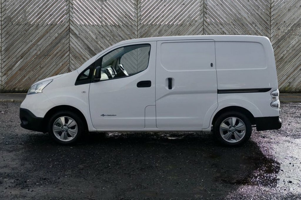Nissan e-NV200 Tekna Panel Van 40 Kwh Swb Quic White #3
