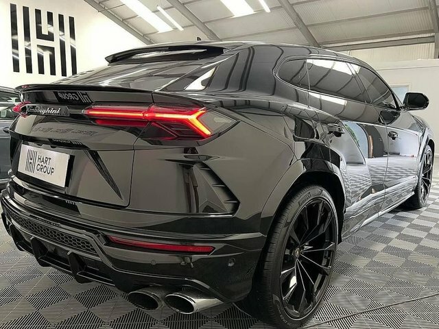 Lamborghini Urus 4.0 V8 641 Bhp Black #3