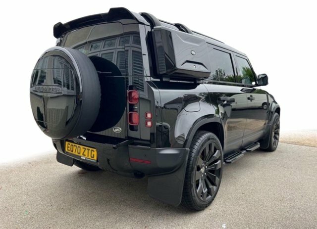 Land Rover Defender 2.0 S 198 Bhp Black #3