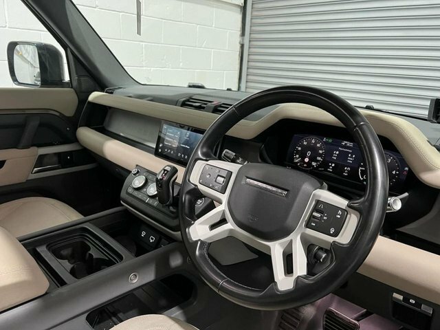 Land Rover Defender 2.0 First Edition 237 Bhp Brown #4