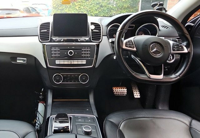 Mercedes-Benz GLE Class 3.0 Gle 350 D 4Matic Amg Line 255 Bhp Black #3
