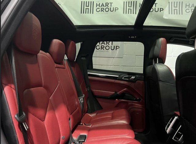 Porsche Cayenne 3.0 D V6 Platinum Edition Tiptronic S 258 Bhp LX66NFE Black #5