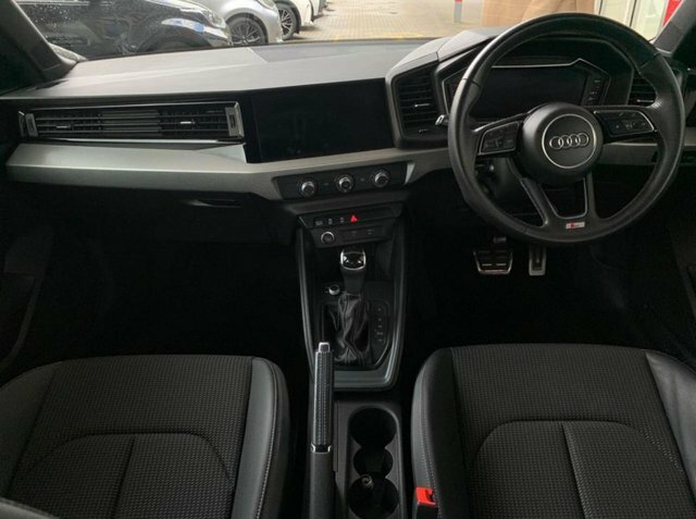 Audi A1 1.0 Sportback Tfsi S Line 109 Bhp GM21JYR White #3