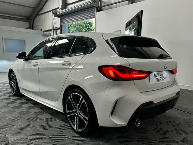 BMW 1 Series 1.5 118I M Sport 139 Bhp BK70OLH White #4