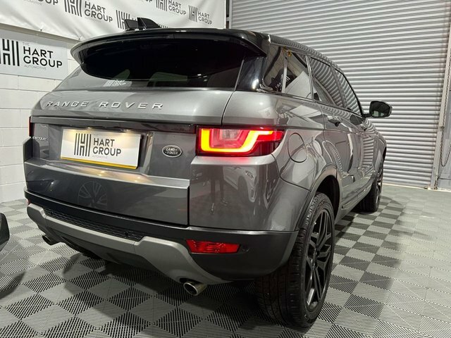Land Rover Range Rover Evoque 2.0 Td4 Se Tech 177 Bhp GY67VHA Grey #4