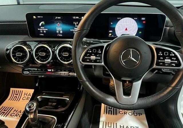 Mercedes-Benz A Class 1.3 A 180 Sport Executive 135 Bhp GL69XXP White #4