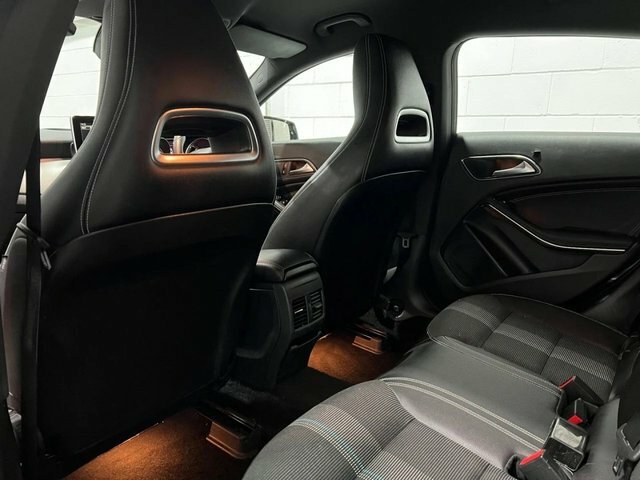 Mercedes-Benz CLA Class 2.1 Cla 220 D 4Matic Sport 174 Bhp Black #5
