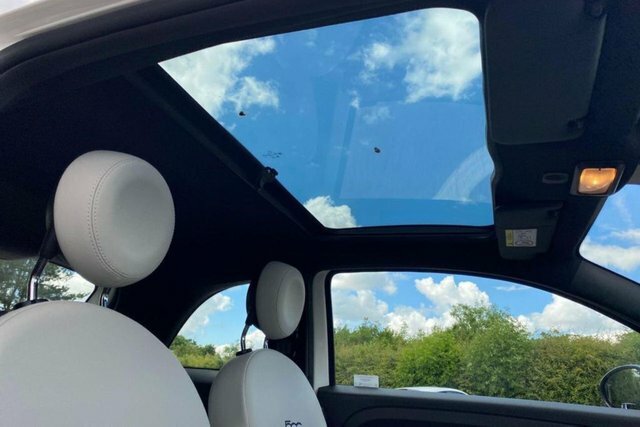 Fiat 500x Dolcevita 1.0 Dolcevita Mhev 69 Bhp DS22JYW White #6