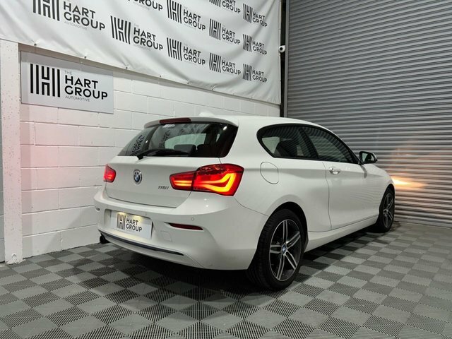 BMW 1 Series 1.5 118I Sport 134 Bhp FP67XZM White #6