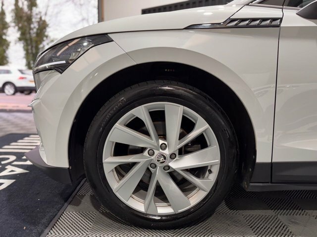 Skoda ENYAQ 62Kwh 60 Suv 179 Ps ST71GUJ White #4