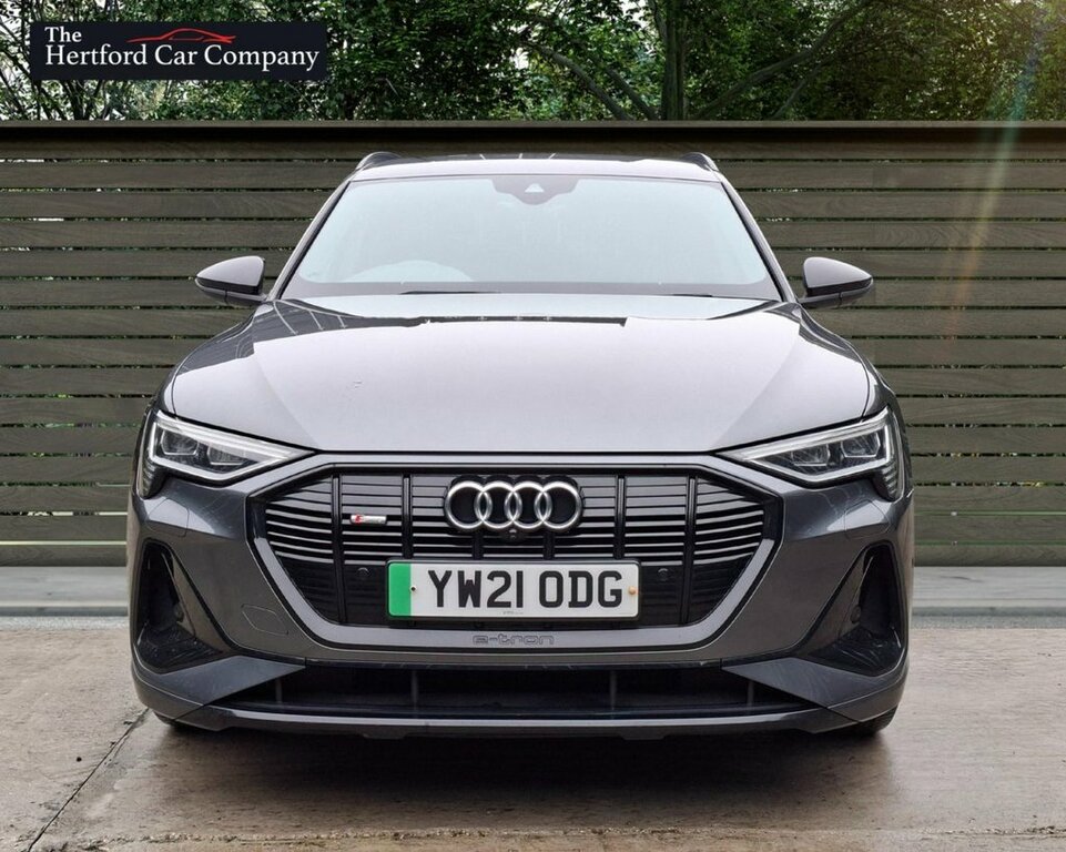Audi E-tron Suv YW21ODG Grey #2
