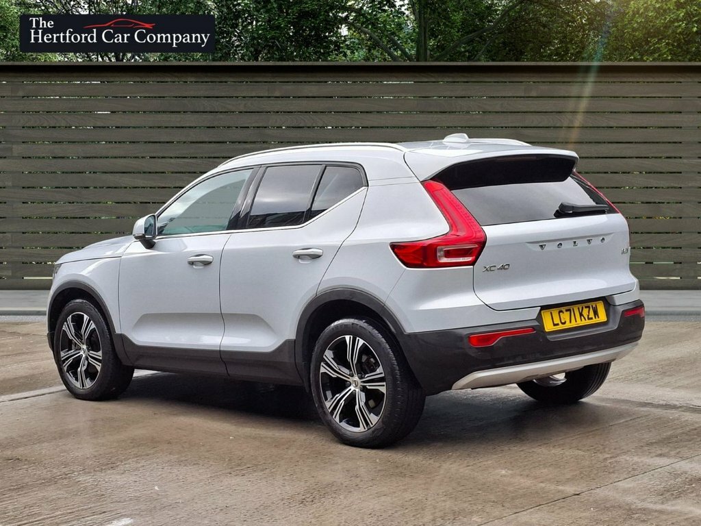 Volvo XC40 2L Inscription Pro Silver #5