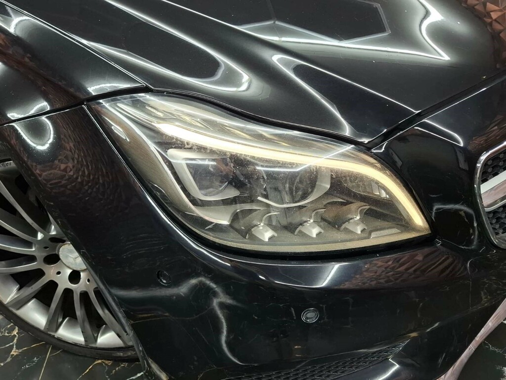 Mercedes-Benz CLS 220 D Amg Line MV65OGS Black #3