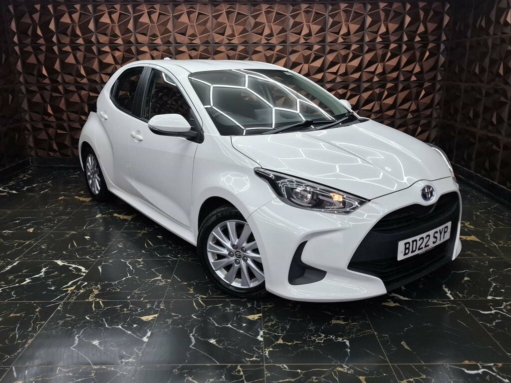Toyota Yaris Icon Hev Cvt 