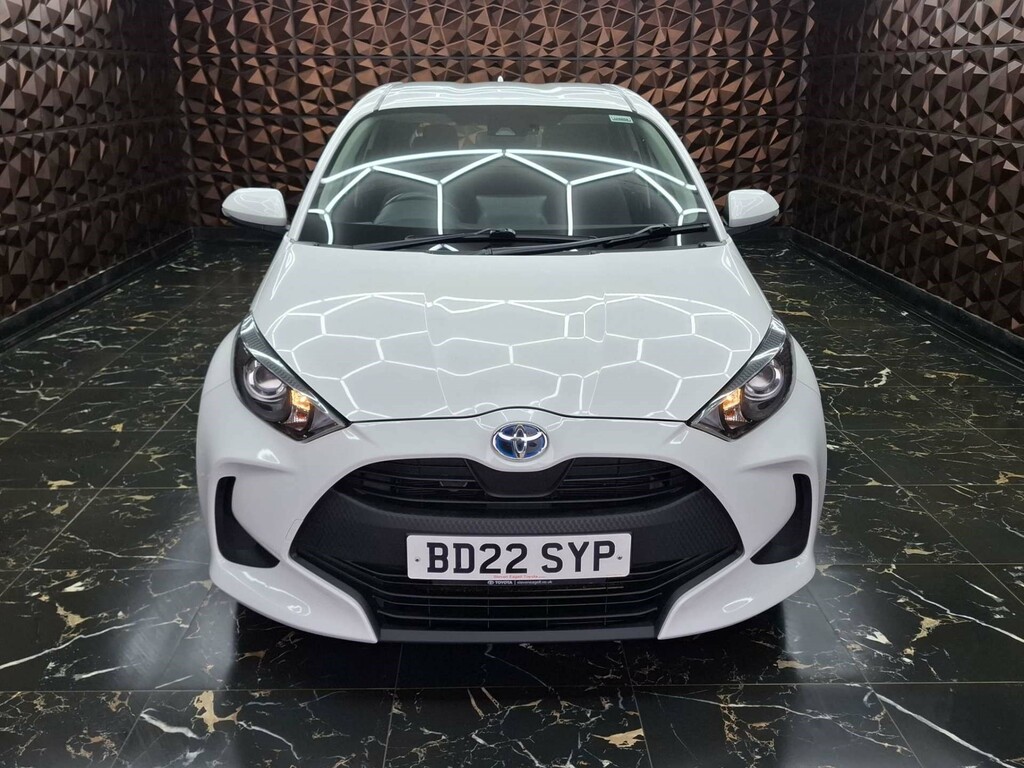 Toyota Yaris Icon Hev Cvt BD22SYP #3