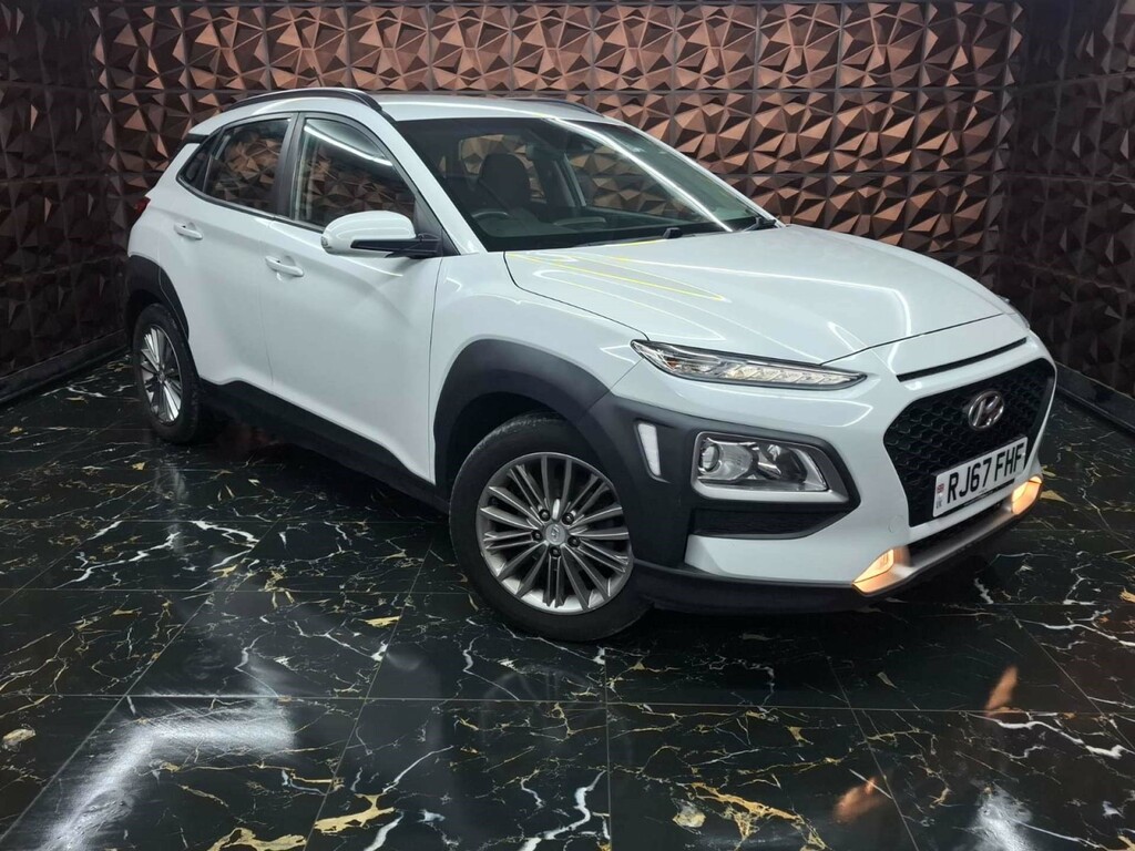 Hyundai Kona Se White