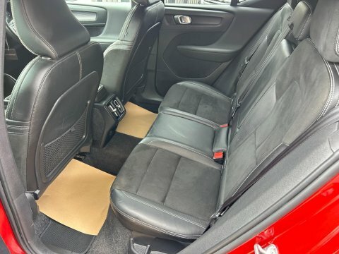 Volvo XC40 2.0 T4 R-design WD19EPJ #6