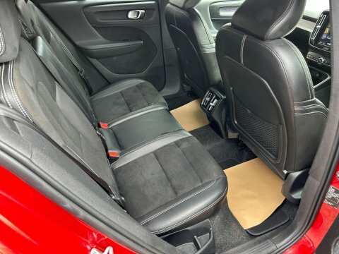 Volvo XC40 2.0 T4 R-design WD19EPJ #5