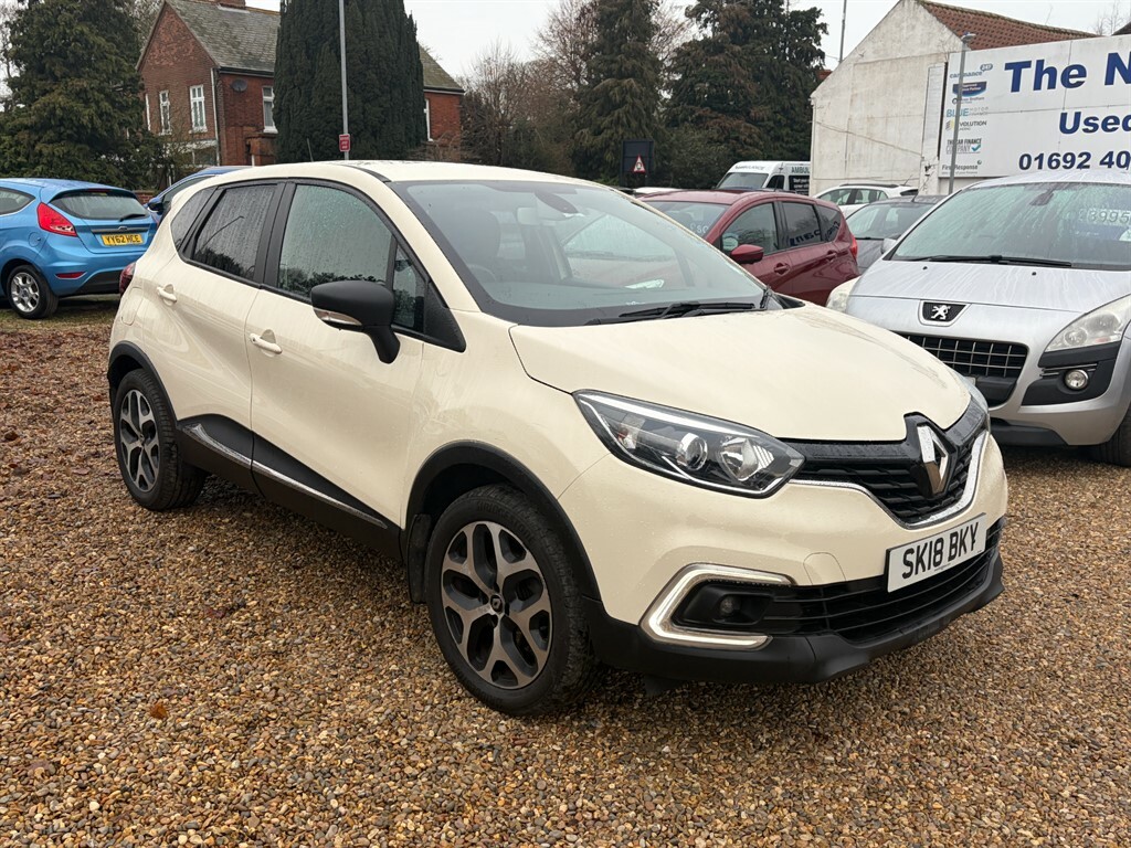 Renault Captur 1.5 L Dynamique Nav Dci SK18BKY Brown #2