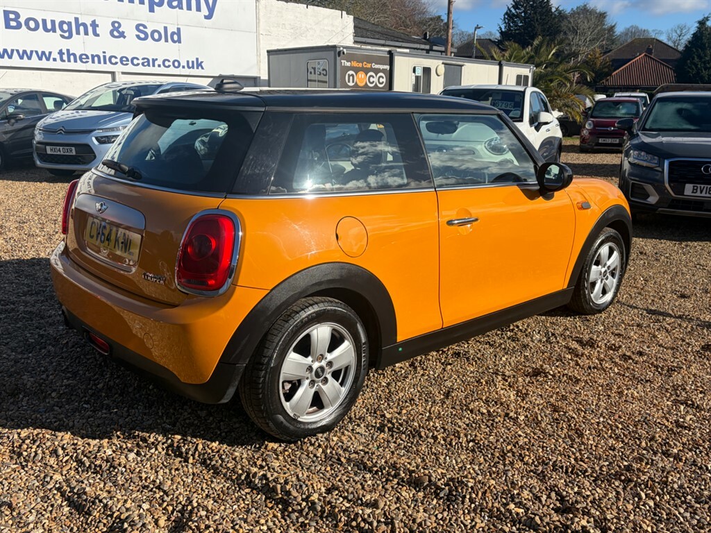 Mini Hatch 1.5 L Cooper CV64KNL Orange #6