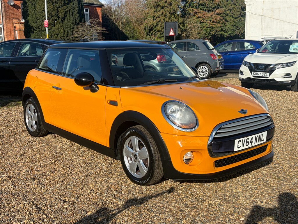 Mini Hatch 1.5 L Cooper CV64KNL Orange #2